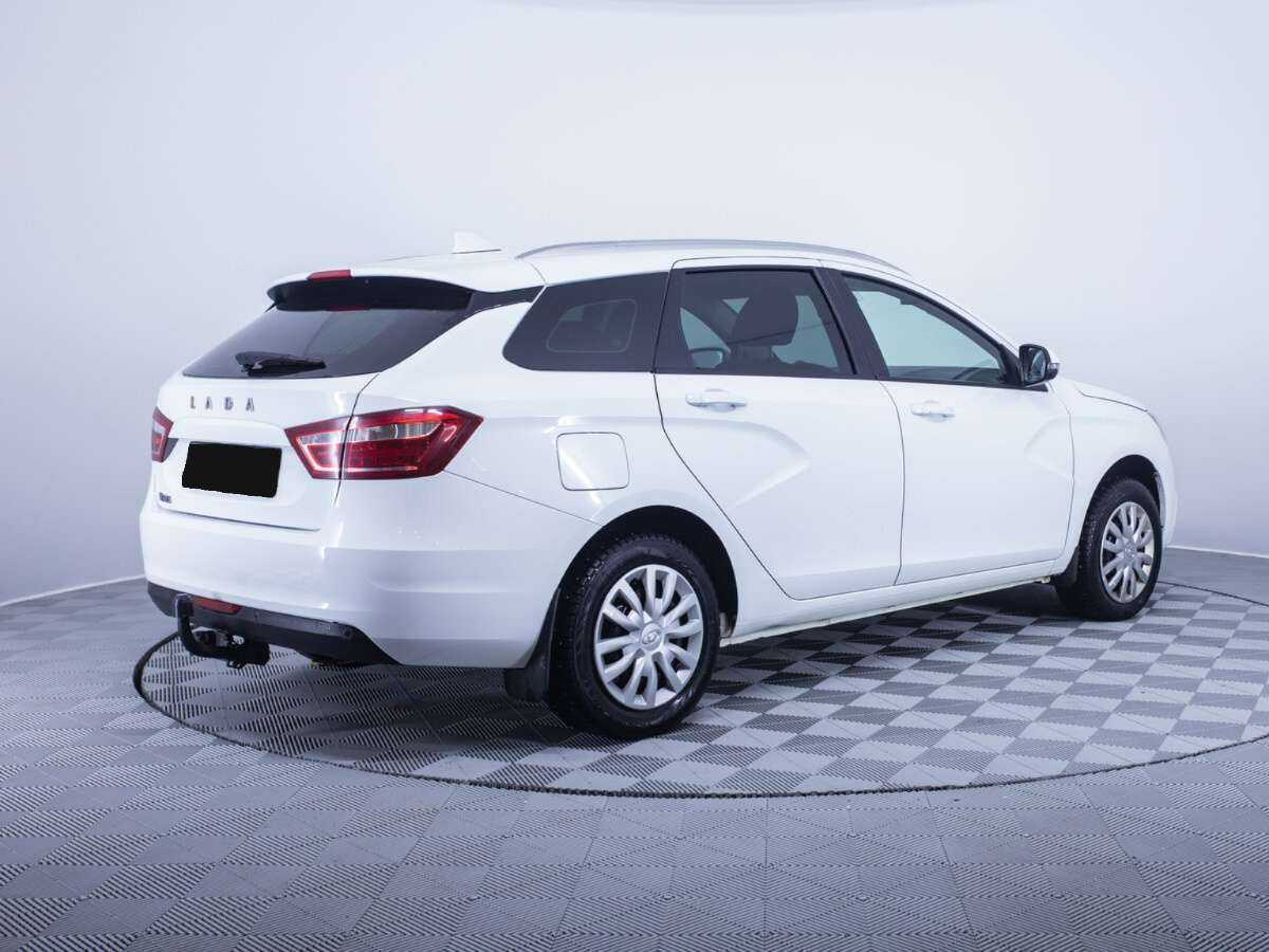 Lada (ВАЗ) Vesta с пробегом — 2018 год. Фото: #4
