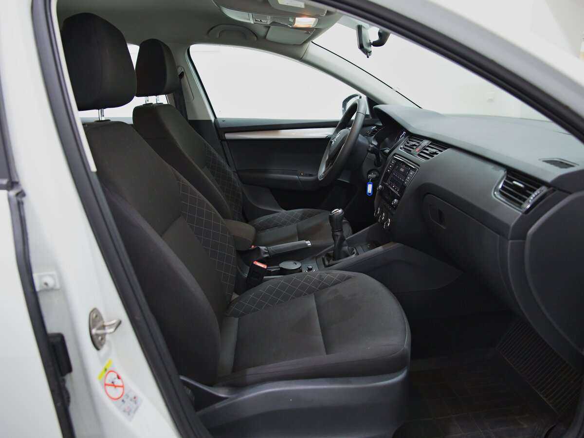 Skoda Octavia с пробегом — 2019 год. Фото: #5