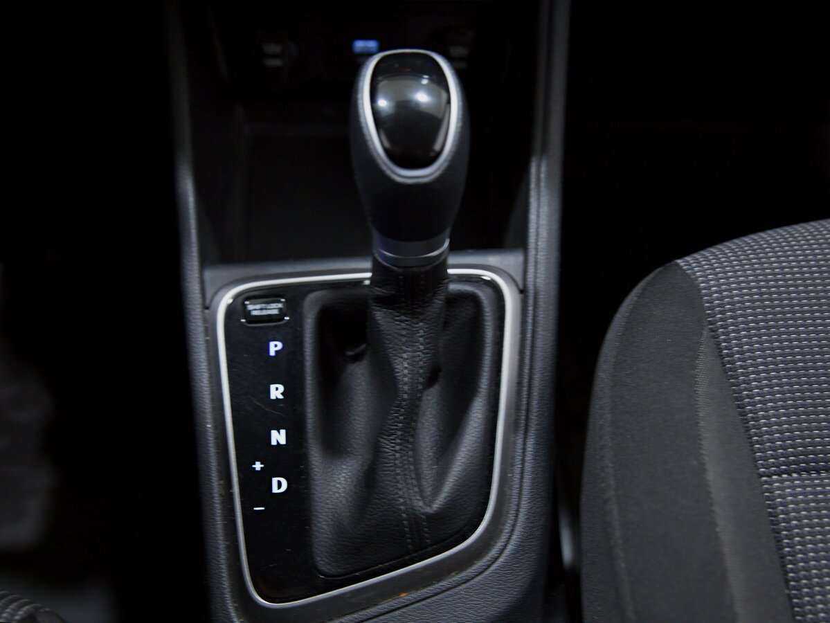 Hyundai Solaris с пробегом — 2021 год. Фото: #13