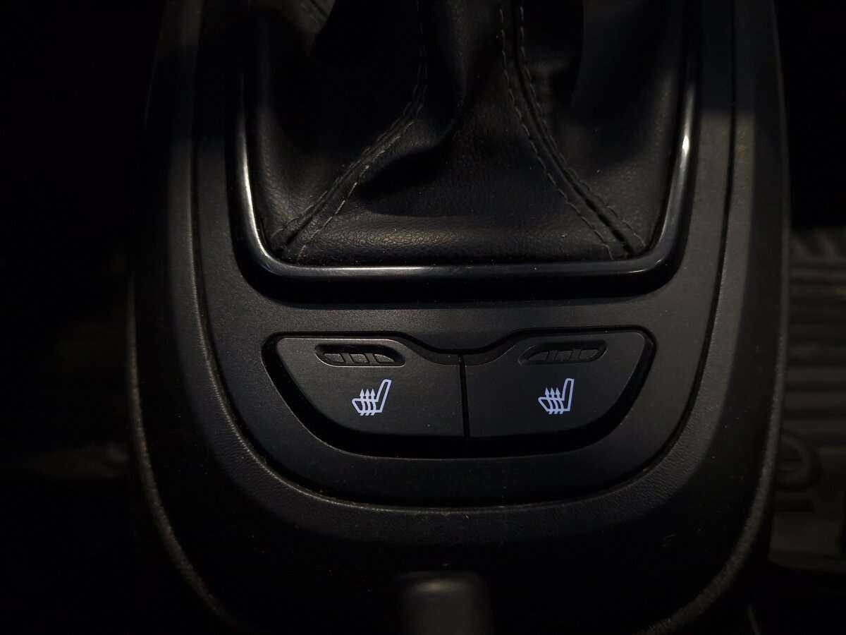 Lada (ВАЗ) Vesta с пробегом — 2020 год. Фото: #9