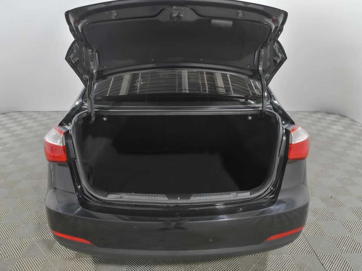 Kia Cerato с пробегом — 2014 год. Фото: #13