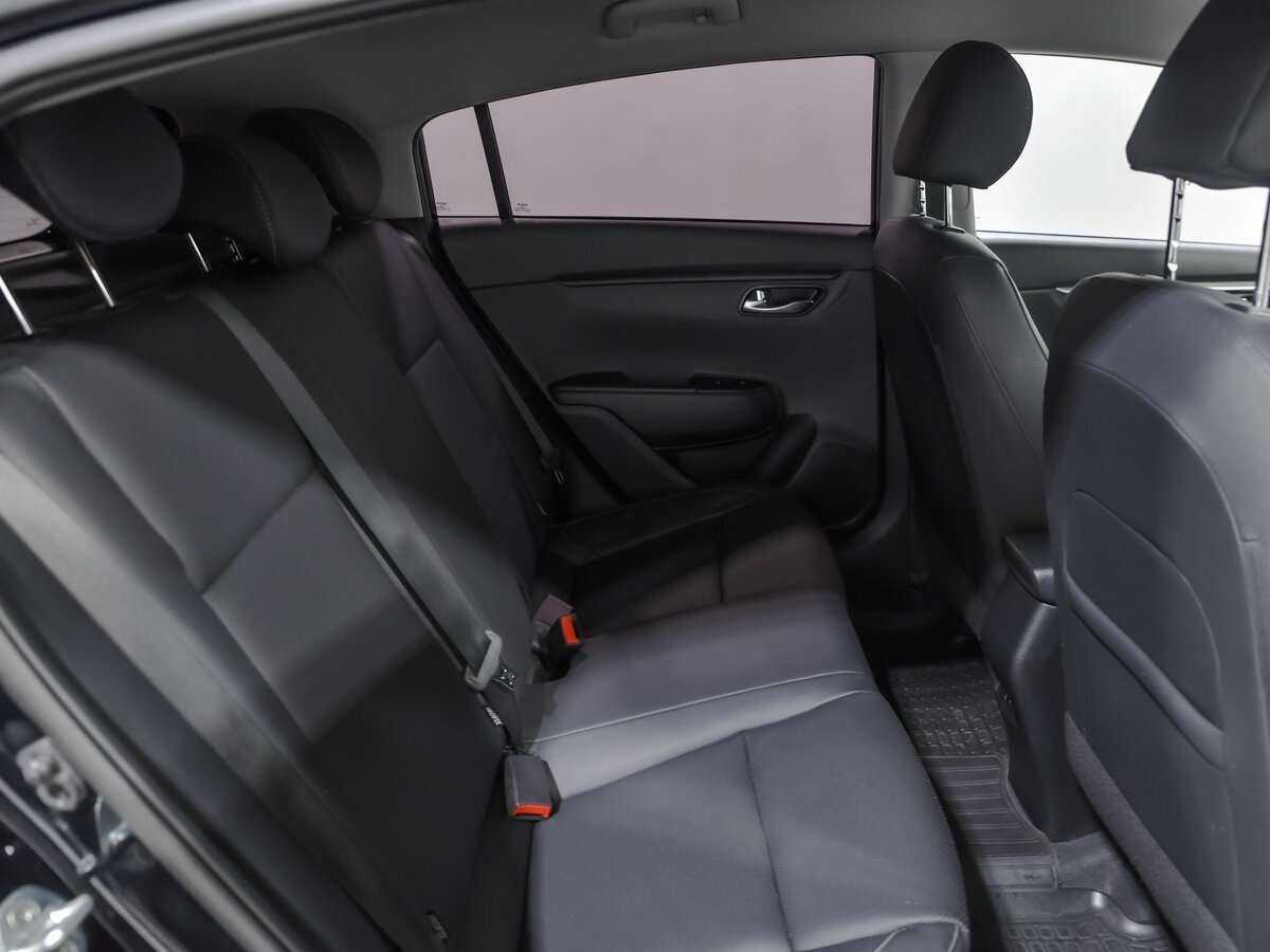 Kia Rio с пробегом — 2021 год. Фото: #14