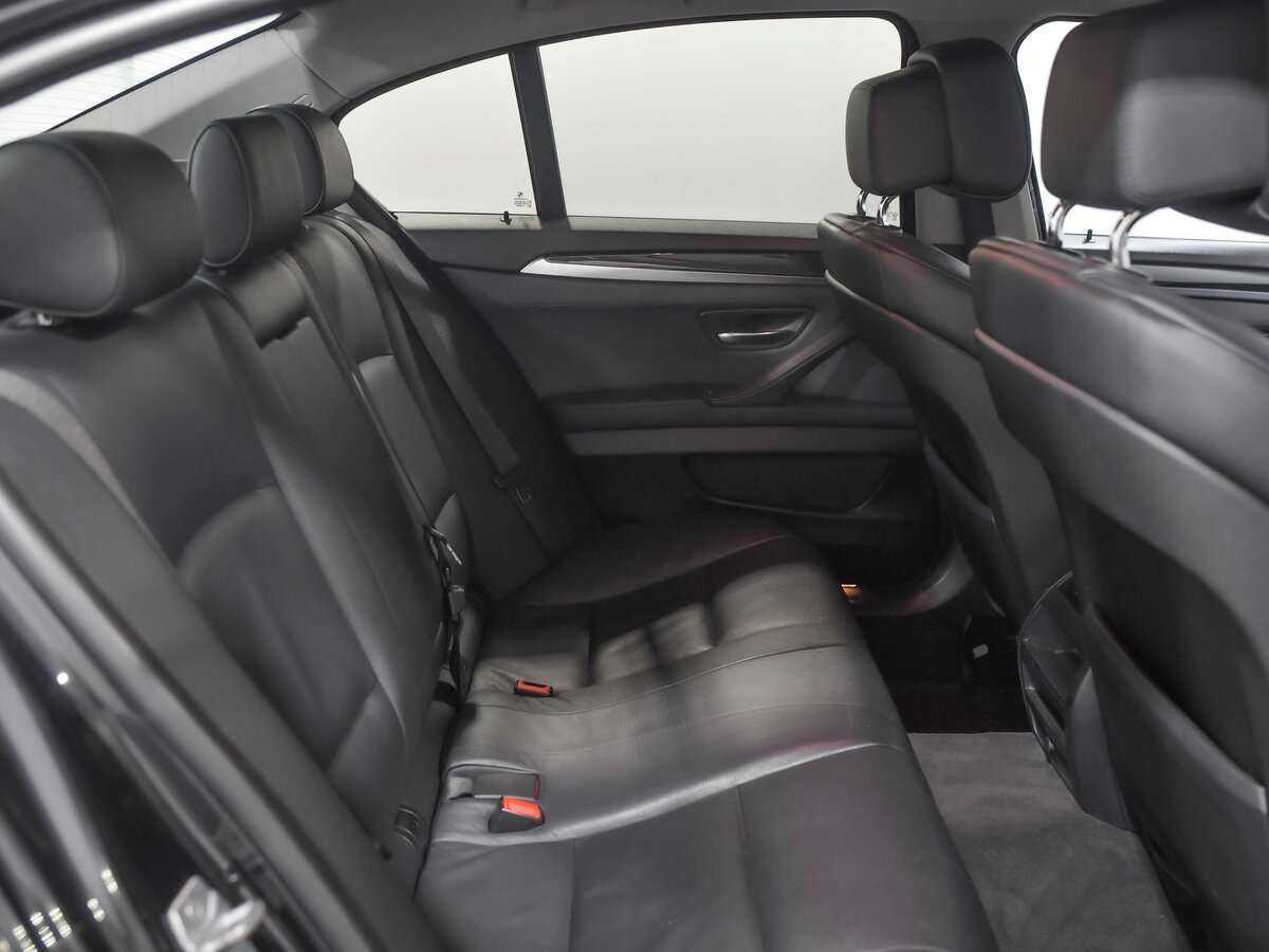 BMW 5 серии с пробегом — 2013 год. Фото: #13