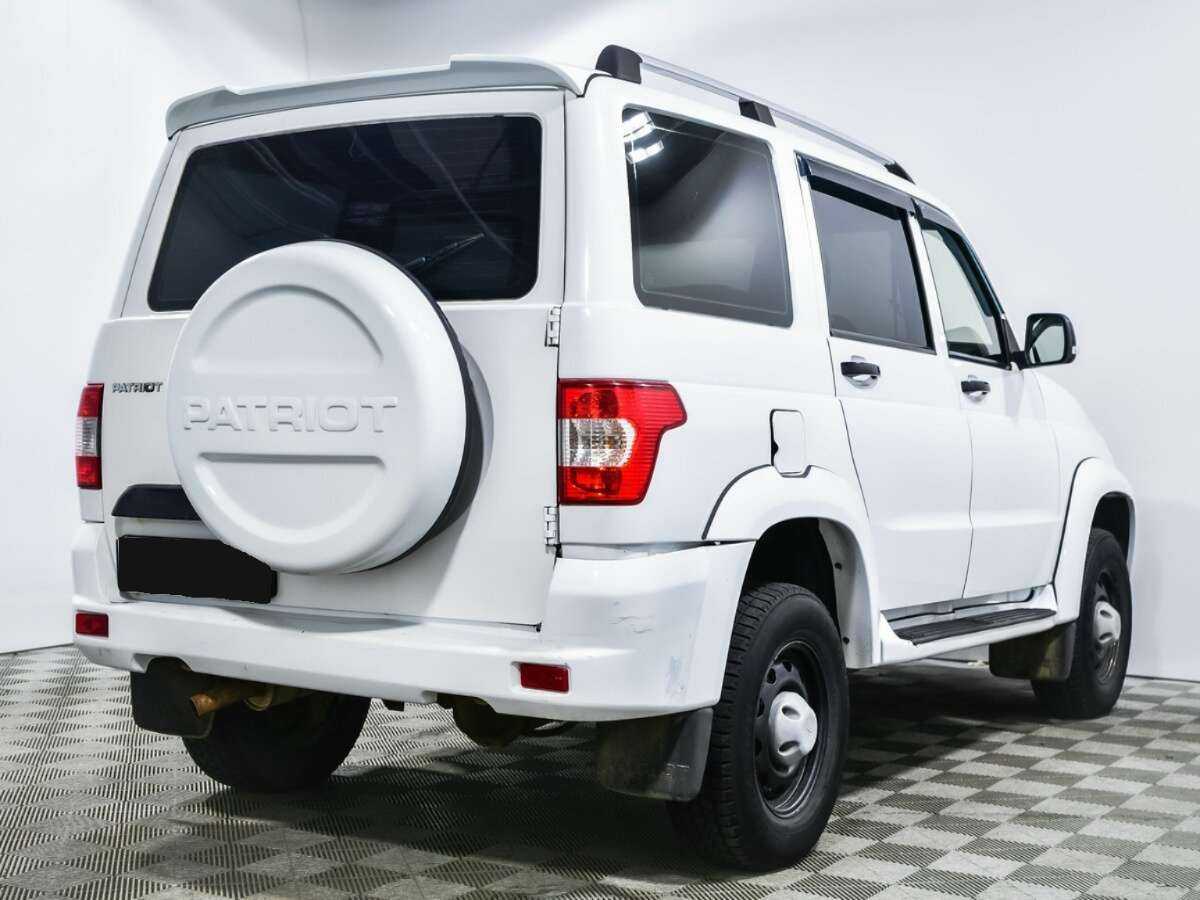 УАЗ Patriot с пробегом — 2017 год. Фото: #3