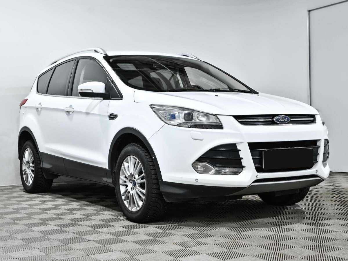 Ford Kuga с пробегом — 2016 год. Фото: #2