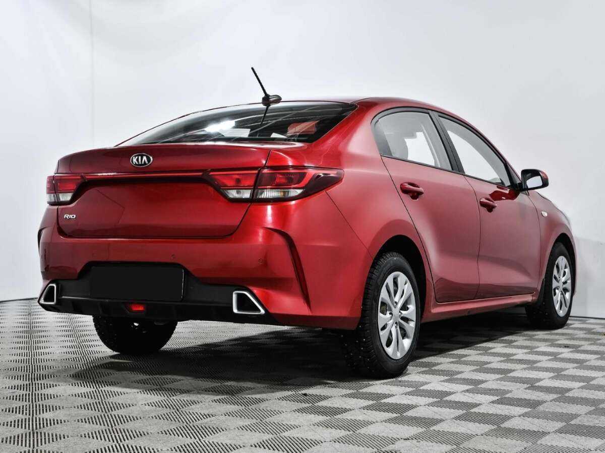 Kia Rio с пробегом — 2021 год. Фото: #3