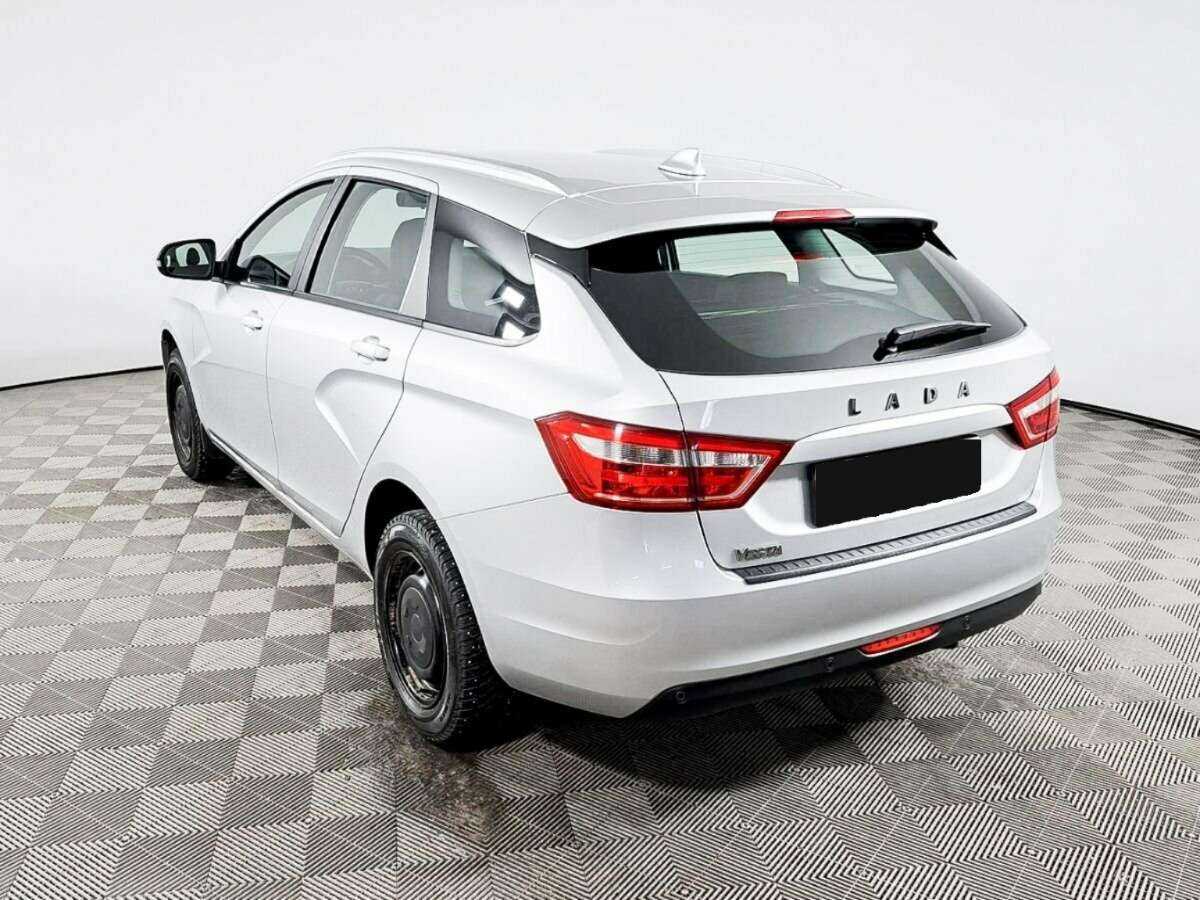Lada (ВАЗ) Vesta с пробегом — 2019 год. Фото: #6