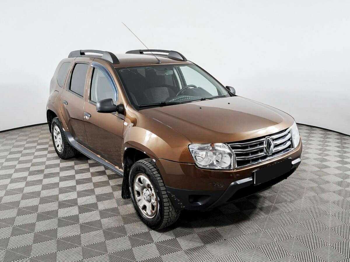 Renault Duster с пробегом — 2012 год. Фото: #2