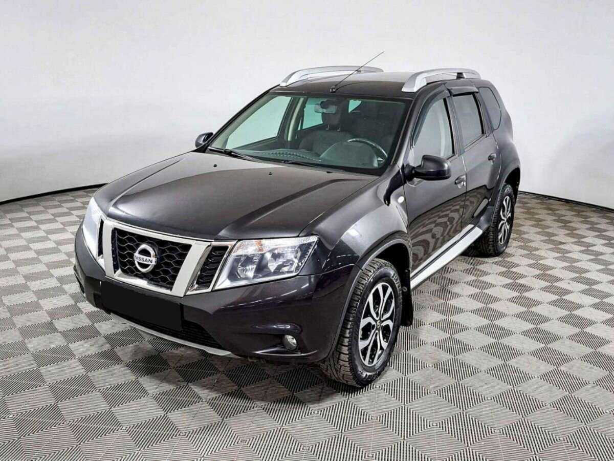 Nissan Terrano с пробегом — 2014 год. Фото: #18