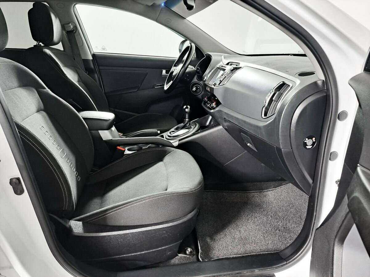 Kia Sportage с пробегом — 2015 год. Фото: #6