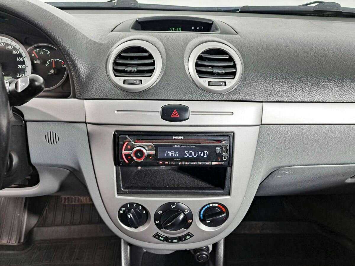 Chevrolet Lacetti с пробегом — 2012 год. Фото: #12