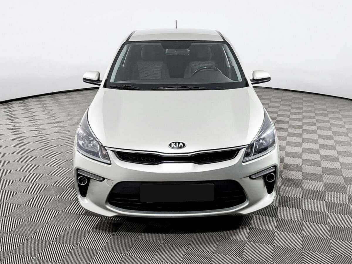 Kia Rio с пробегом — 2019 год. Фото: #1