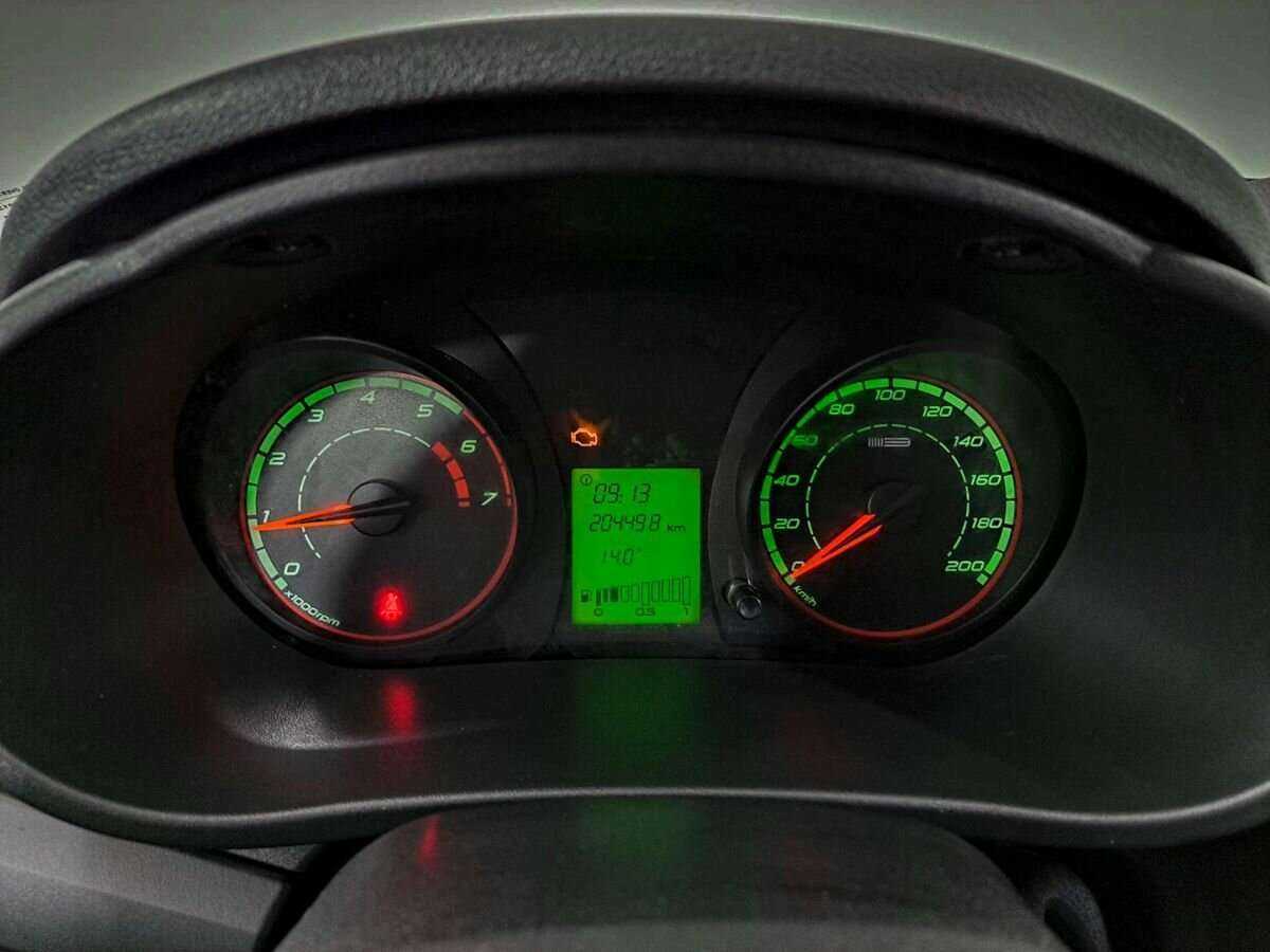 Lada (ВАЗ) Kalina с пробегом — 2015 год. Фото: #9