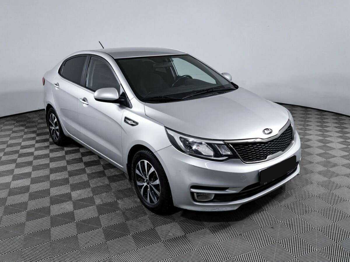 Kia Rio с пробегом — 2017 год. Фото: #2