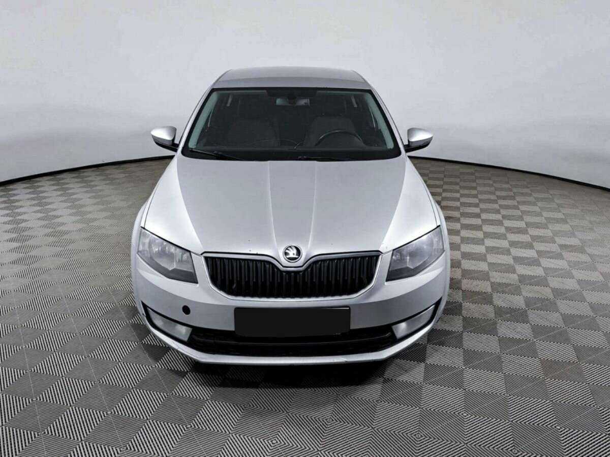 Skoda Octavia с пробегом — 2016 год. Фото: #1