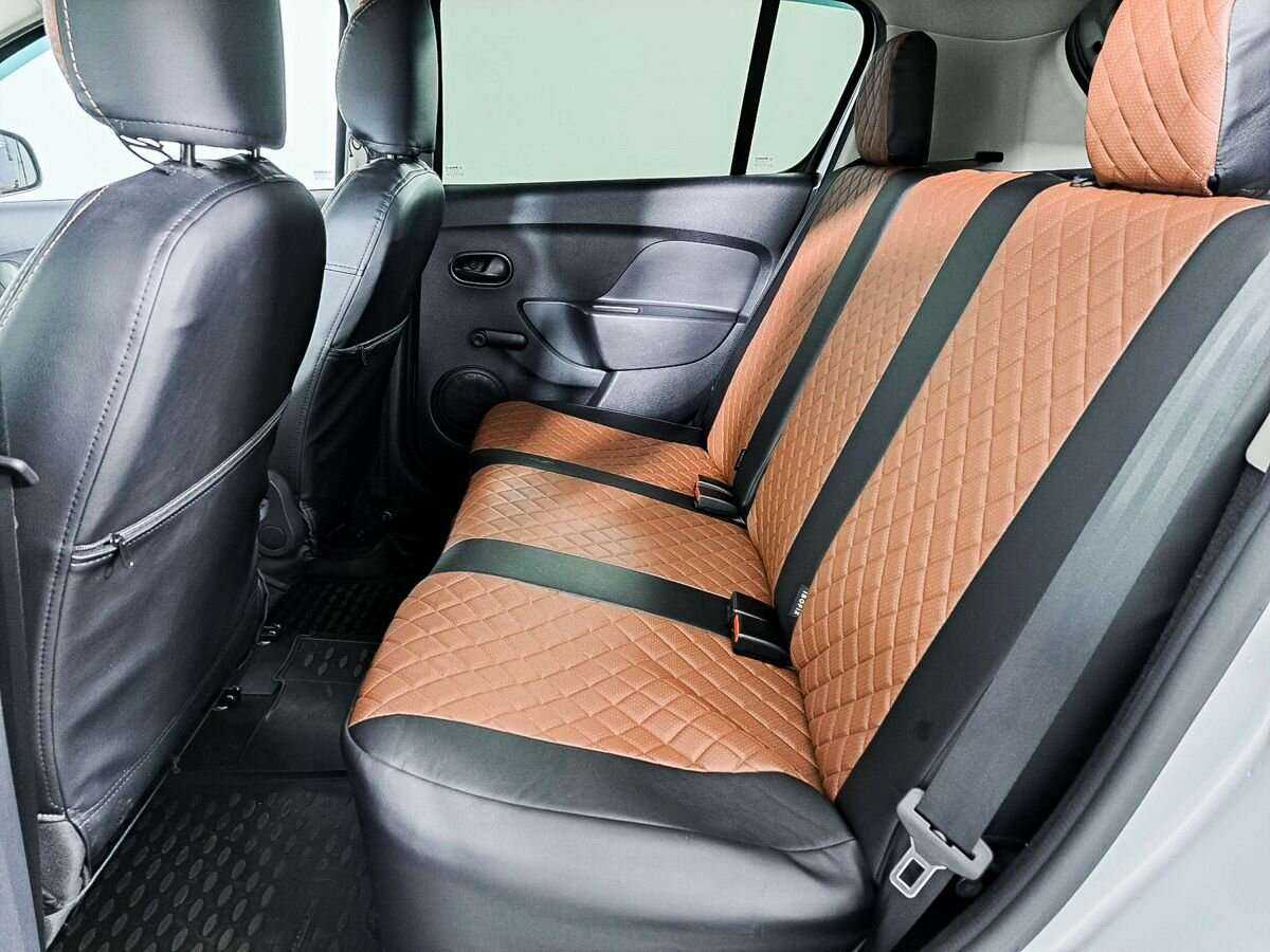 Renault Sandero с пробегом — 2018 год. Фото: #9