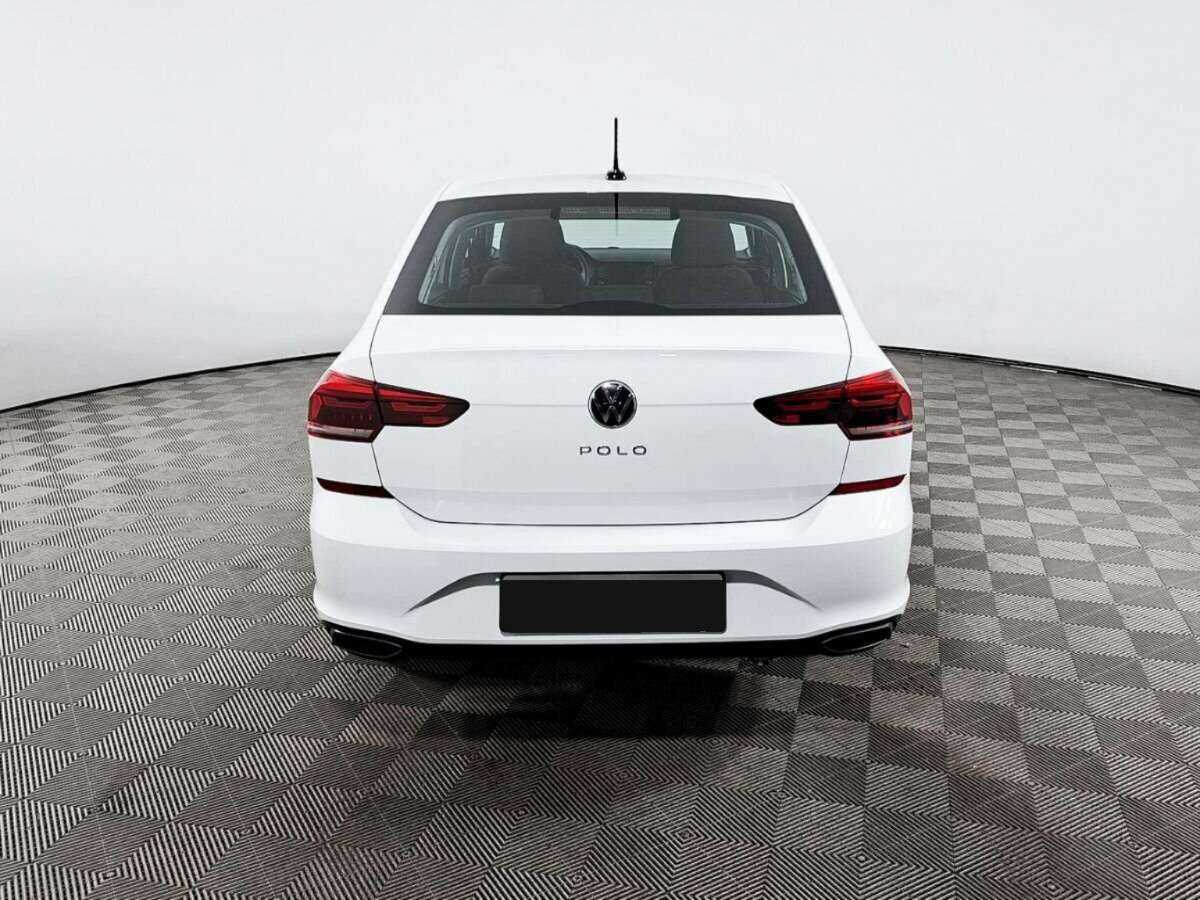 Volkswagen Polo с пробегом — 2021 год. Фото: #4