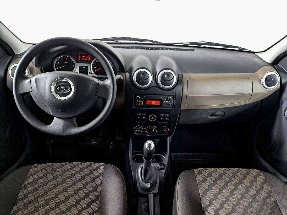 Lada (ВАЗ) Largus с пробегом — 2021 год. Фото: #11