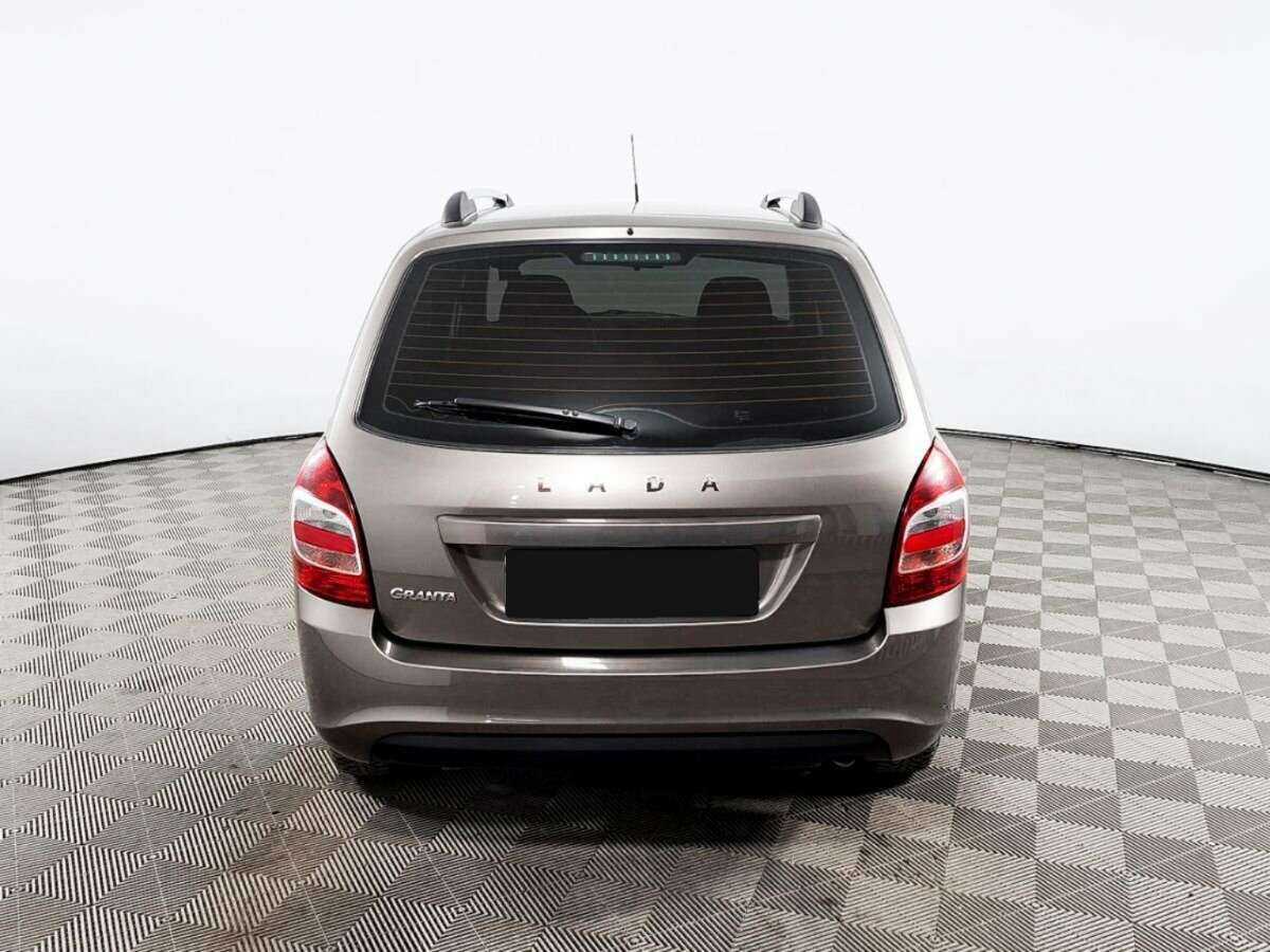 Lada (ВАЗ) Granta с пробегом — 2020 год. Фото: #5