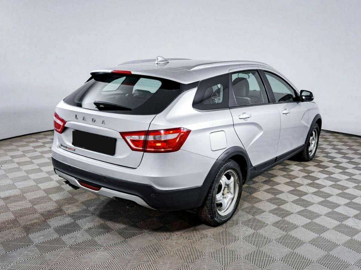 Lada (ВАЗ) Vesta с пробегом — 2020 год. Фото: #3