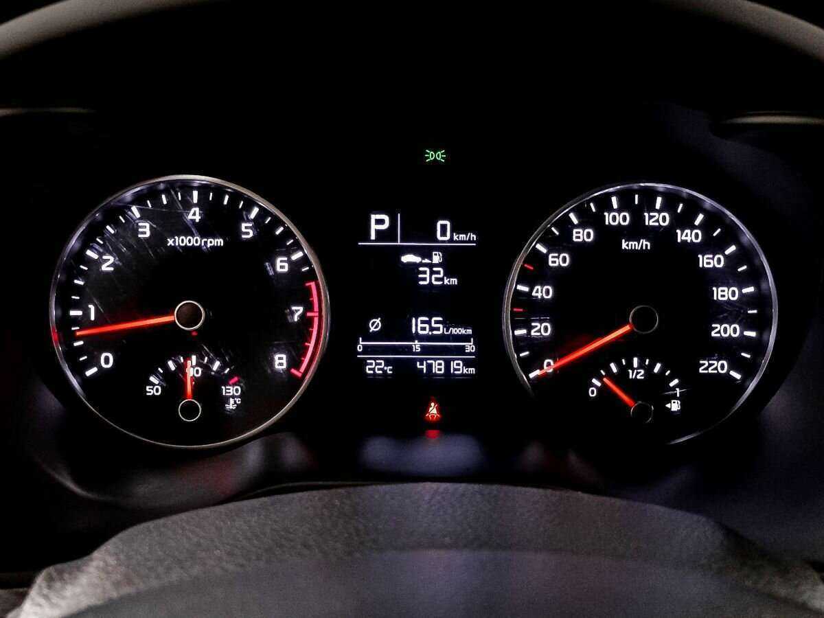 Kia Rio с пробегом — 2020 год. Фото: #10