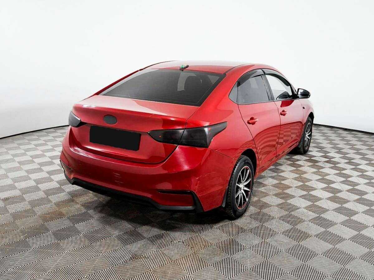 Hyundai Solaris с пробегом — 2019 год. Фото: #3