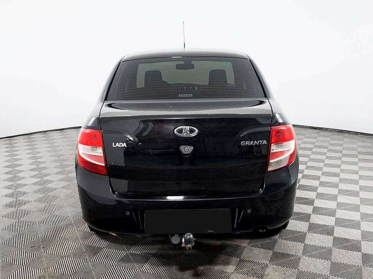 Lada (ВАЗ) Granta с пробегом — 2014 год. Фото: #4
