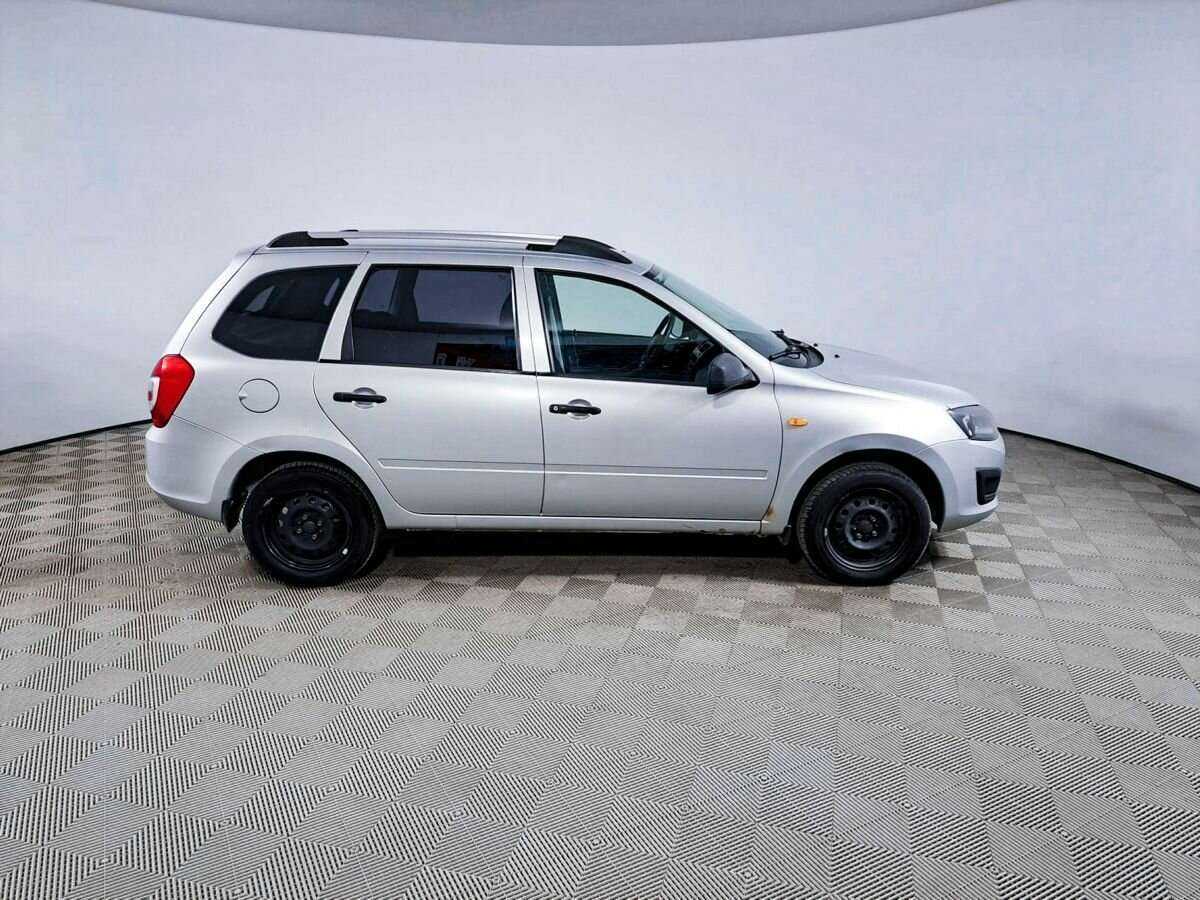 Lada (ВАЗ) Kalina с пробегом — 2015 год. Фото: #3