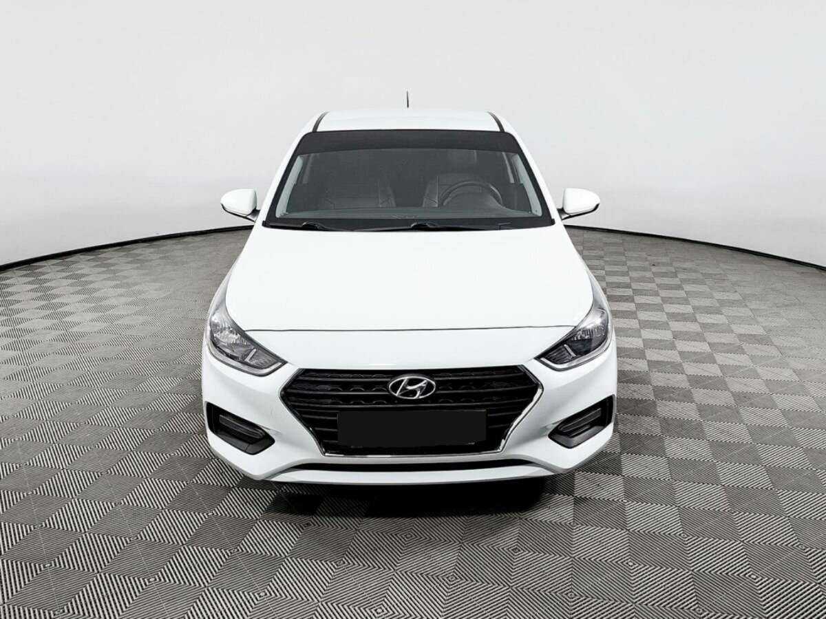 Hyundai Solaris с пробегом — 2019 год. Фото: #1