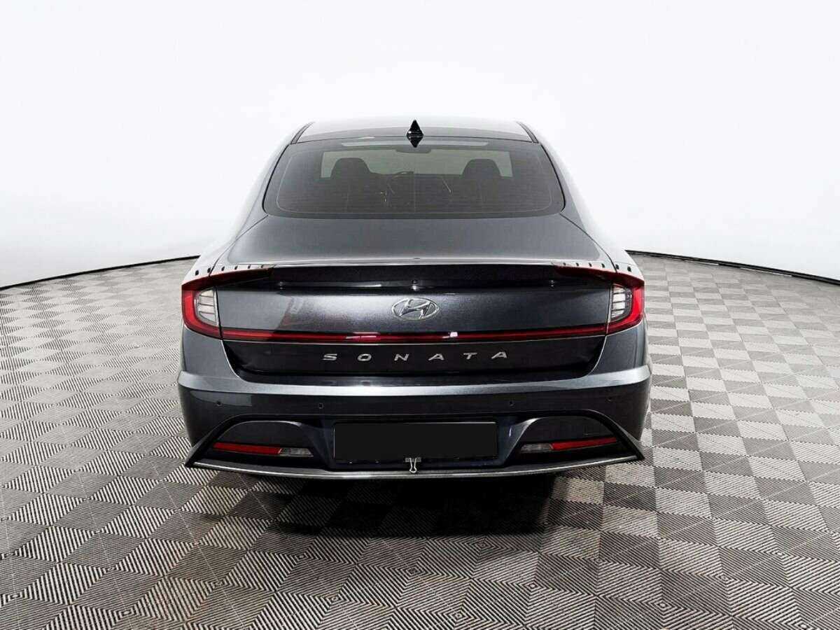 Hyundai Sonata с пробегом — 2020 год. Фото: #5