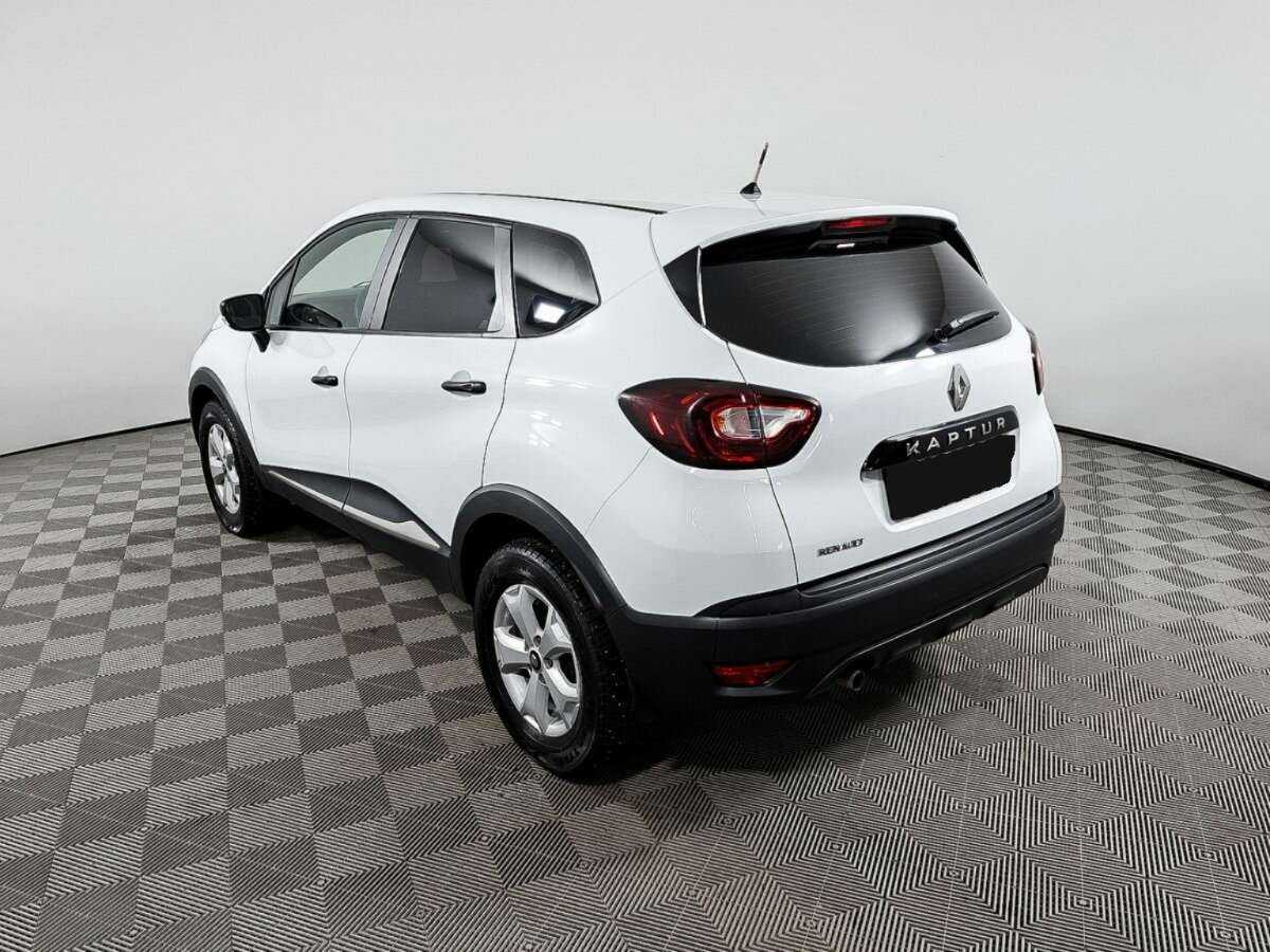 Renault Kaptur с пробегом — 2018 год. Фото: #5