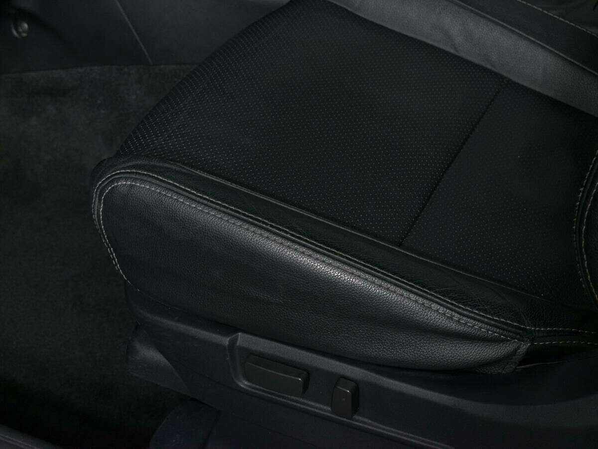 Mitsubishi Outlander с пробегом — 2016 год. Фото: #11