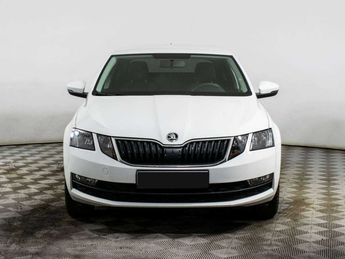 Skoda Octavia с пробегом — 2020 год. Фото: #1