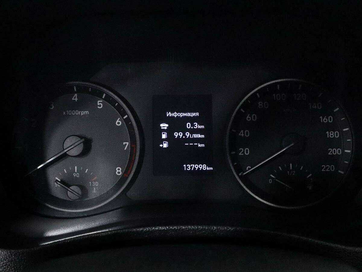 Hyundai Solaris с пробегом — 2019 год. Фото: #9