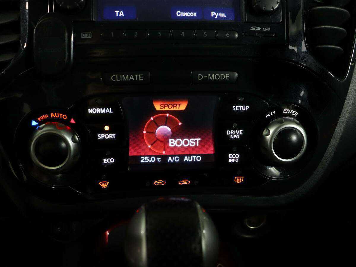 Nissan Juke с пробегом — 2012 год. Фото: #18