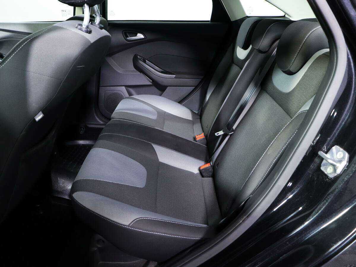 Ford Focus с пробегом — 2012 год. Фото: #6