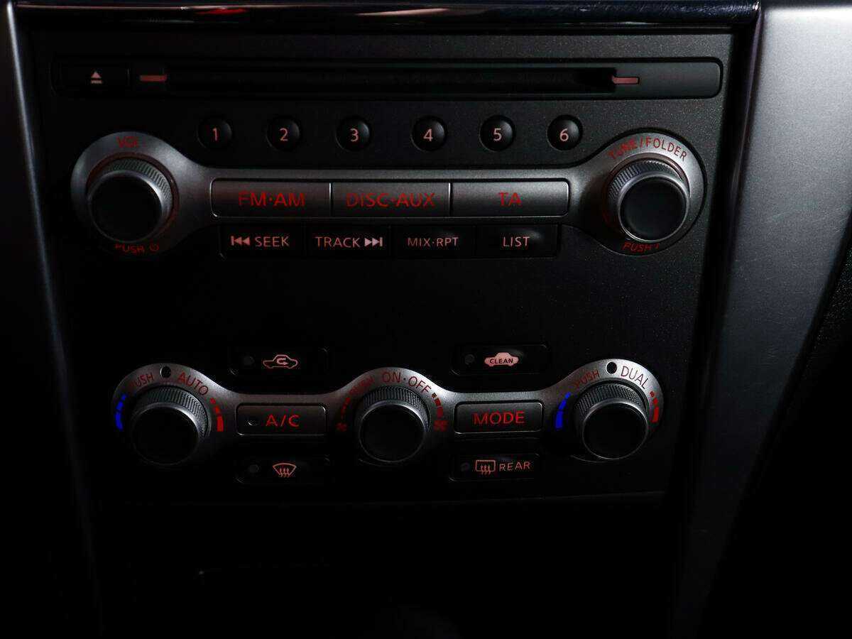 Nissan Teana с пробегом — 2012 год. Фото: #20