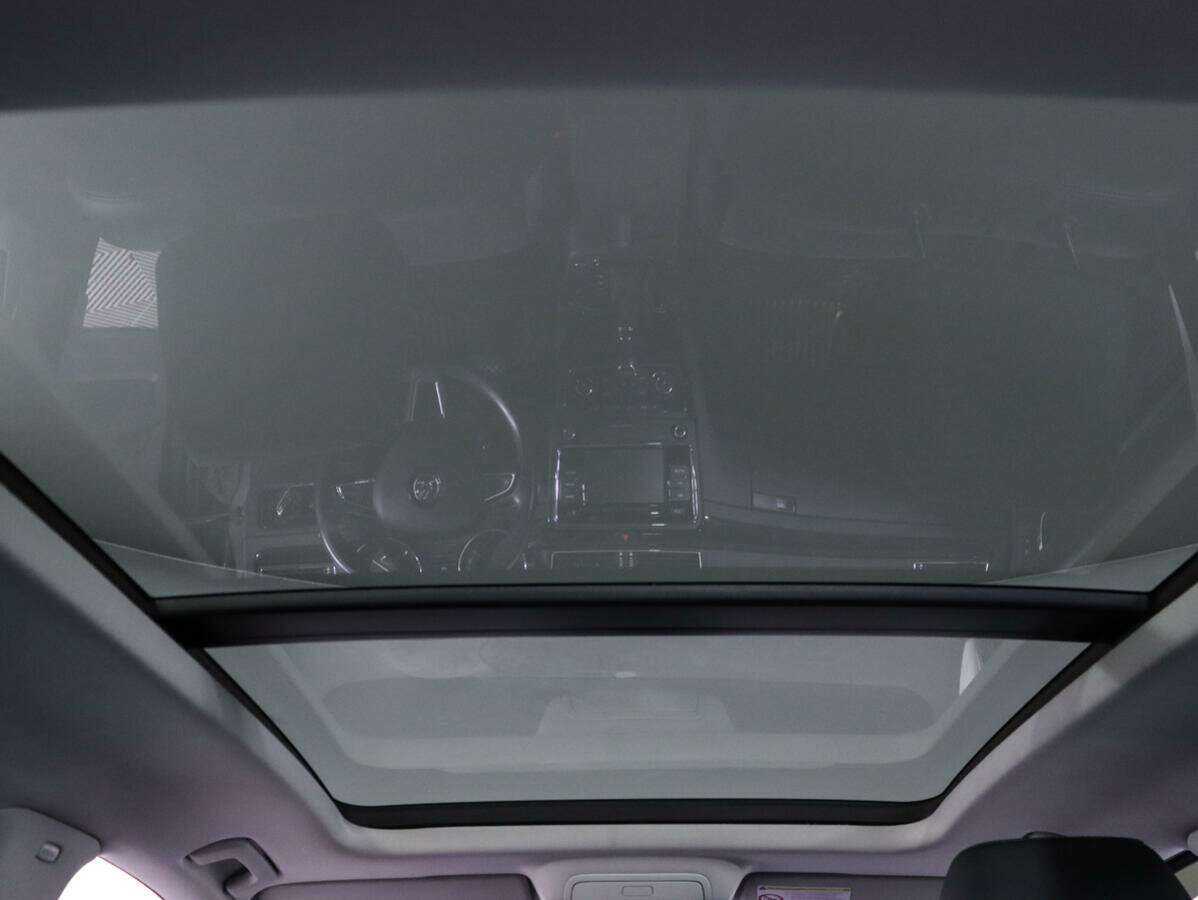 Skoda Superb с пробегом — 2013 год. Фото: #18