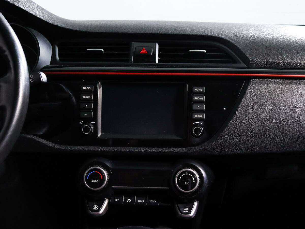 Kia Rio с пробегом — 2019 год. Фото: #10