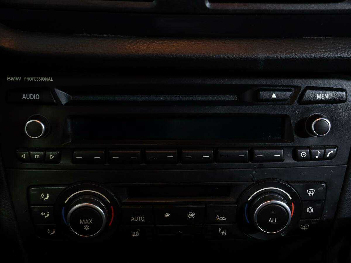 BMW X1 с пробегом — 2012 год. Фото: #20