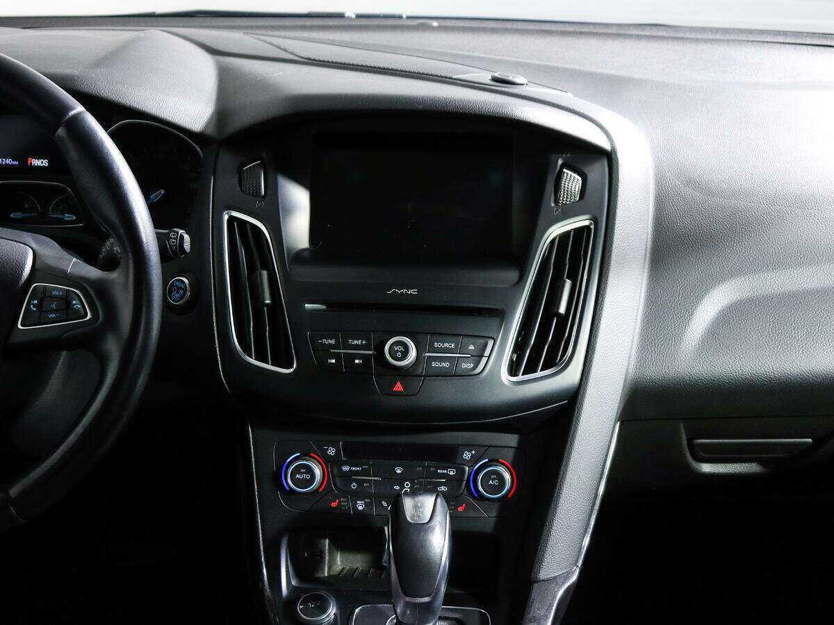 Ford Focus с пробегом — 2016 год. Фото: #9