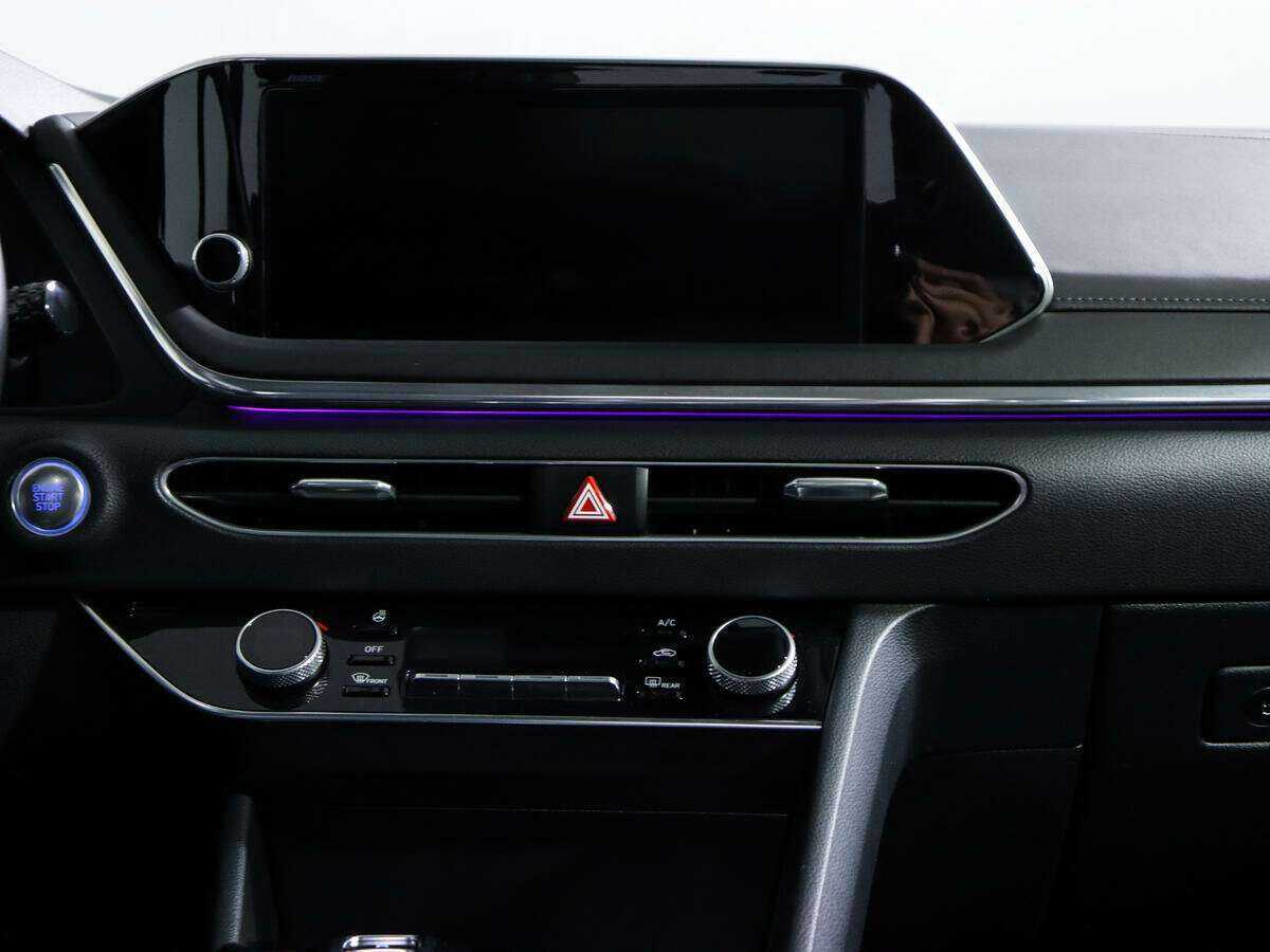 Hyundai Sonata с пробегом — 2020 год. Фото: #12