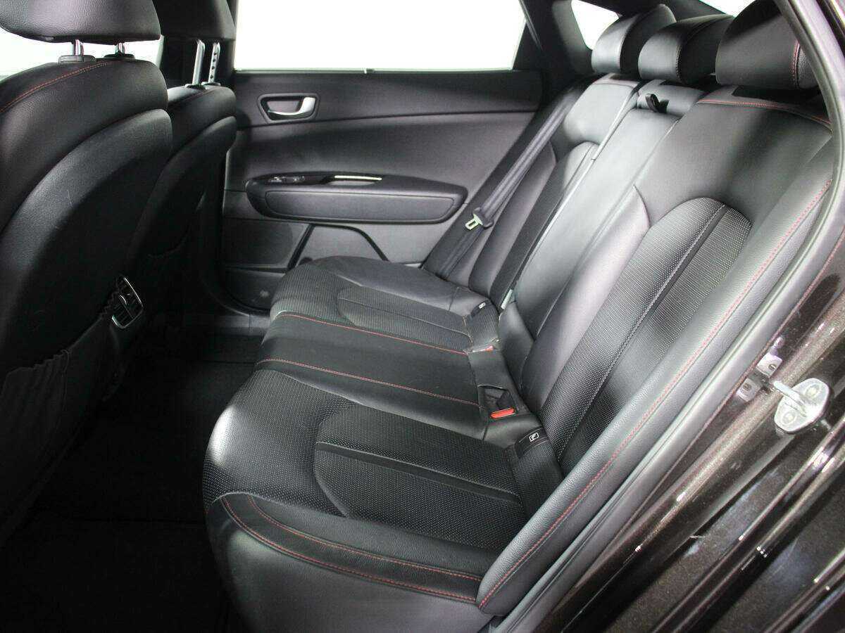 Kia Optima с пробегом — 2016 год. Фото: #6