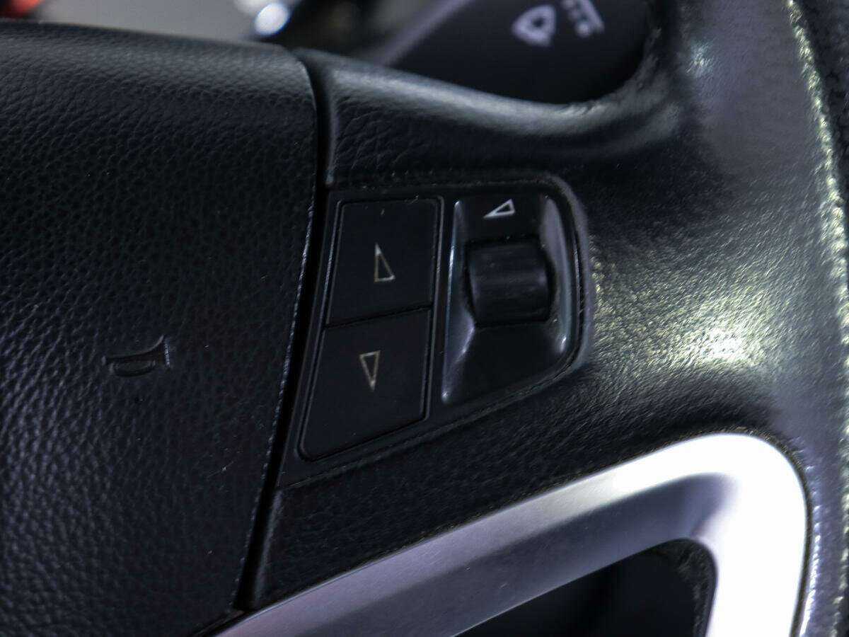 Opel Antara с пробегом — 2014 год. Фото: #11