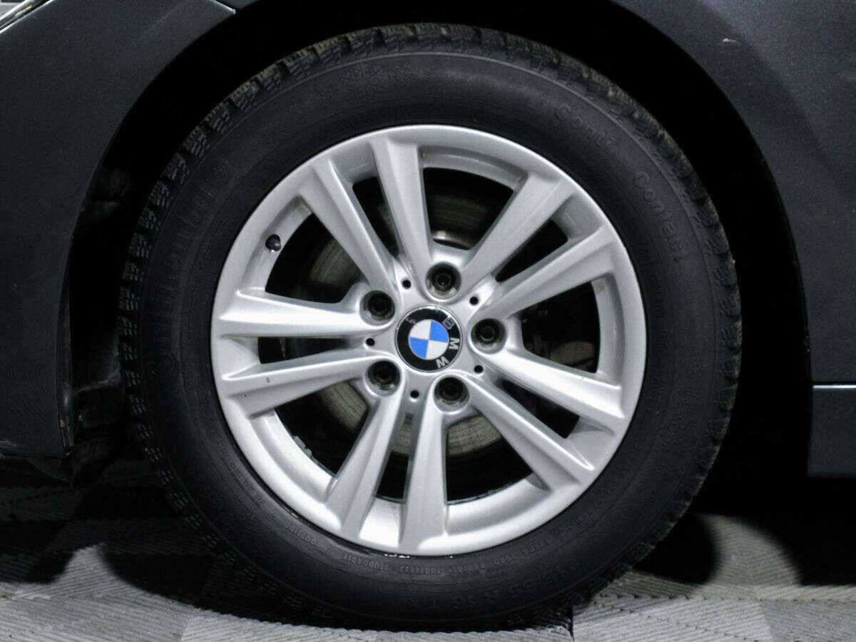 BMW 3 серии с пробегом — 2017 год. Фото: #17