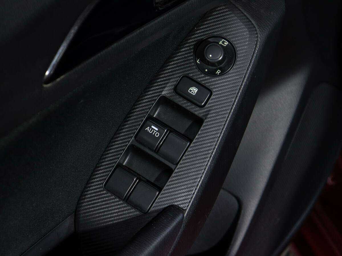 Mazda 3 с пробегом — 2014 год. Фото: #14