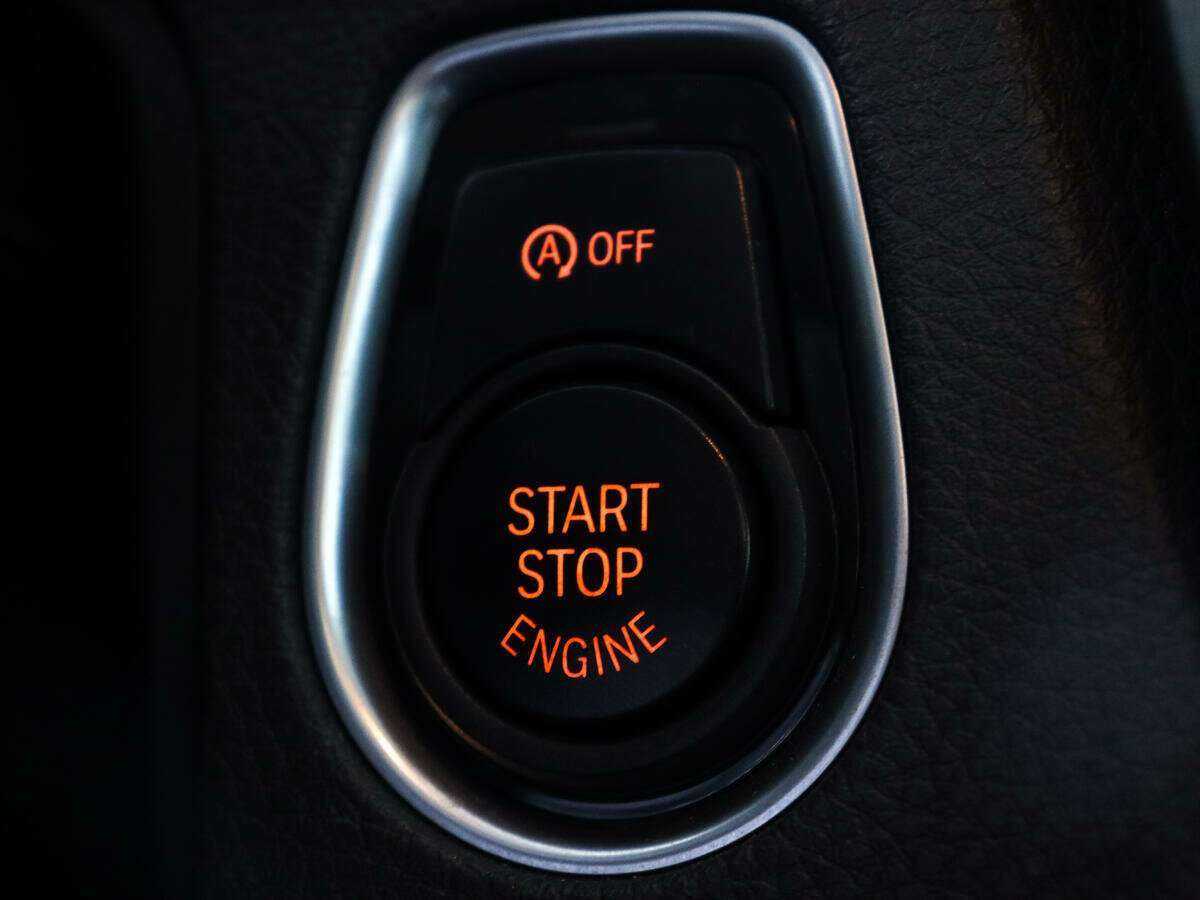 BMW 3 серии с пробегом — 2014 год. Фото: #18