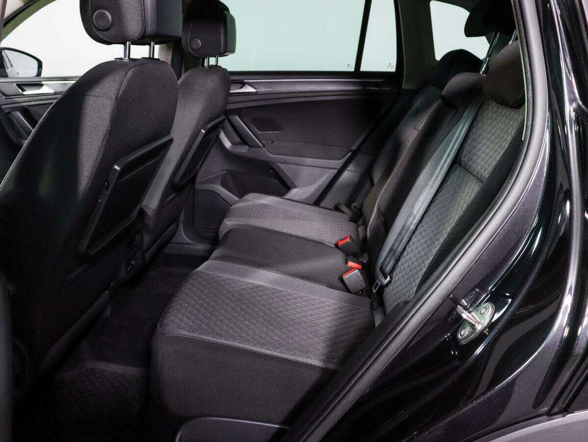 Volkswagen Tiguan с пробегом — 2018 год. Фото: #7