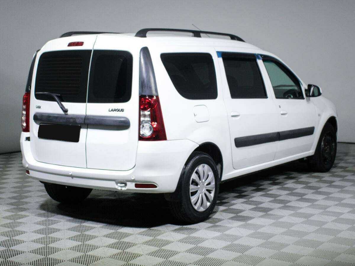 Lada (ВАЗ) Largus с пробегом — 2017 год. Фото: #4