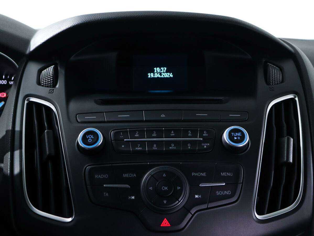 Ford Focus с пробегом — 2016 год. Фото: #18